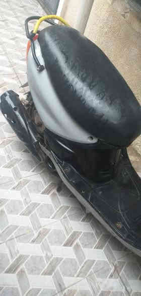 دراجه ماكس قجمه كهربائيات كله شغاله محرك مامفتوح نكره سلف ونص هندر موضع بلفديوه نضيفه دراجه
بكاني بغداد سريدات قرب سيطره شعب قديمه
سعر 300 وبيه مجال بسيط

رقمي واتساب فقط***********
