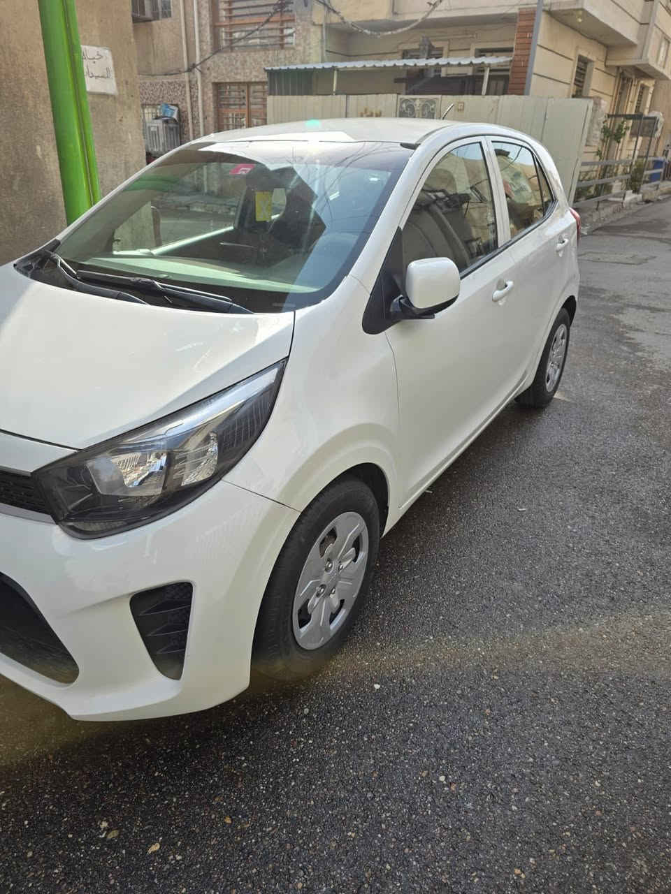 السلام عليكم
بيكانتو 2018 خليجي ماشية 44 سيارة جديدة   السونار مرفق مع الصور  رقم اربيل مكينة 4 المرغوب السعر 100 ورقة مكان السيارة بغداد الكرخ ***********
