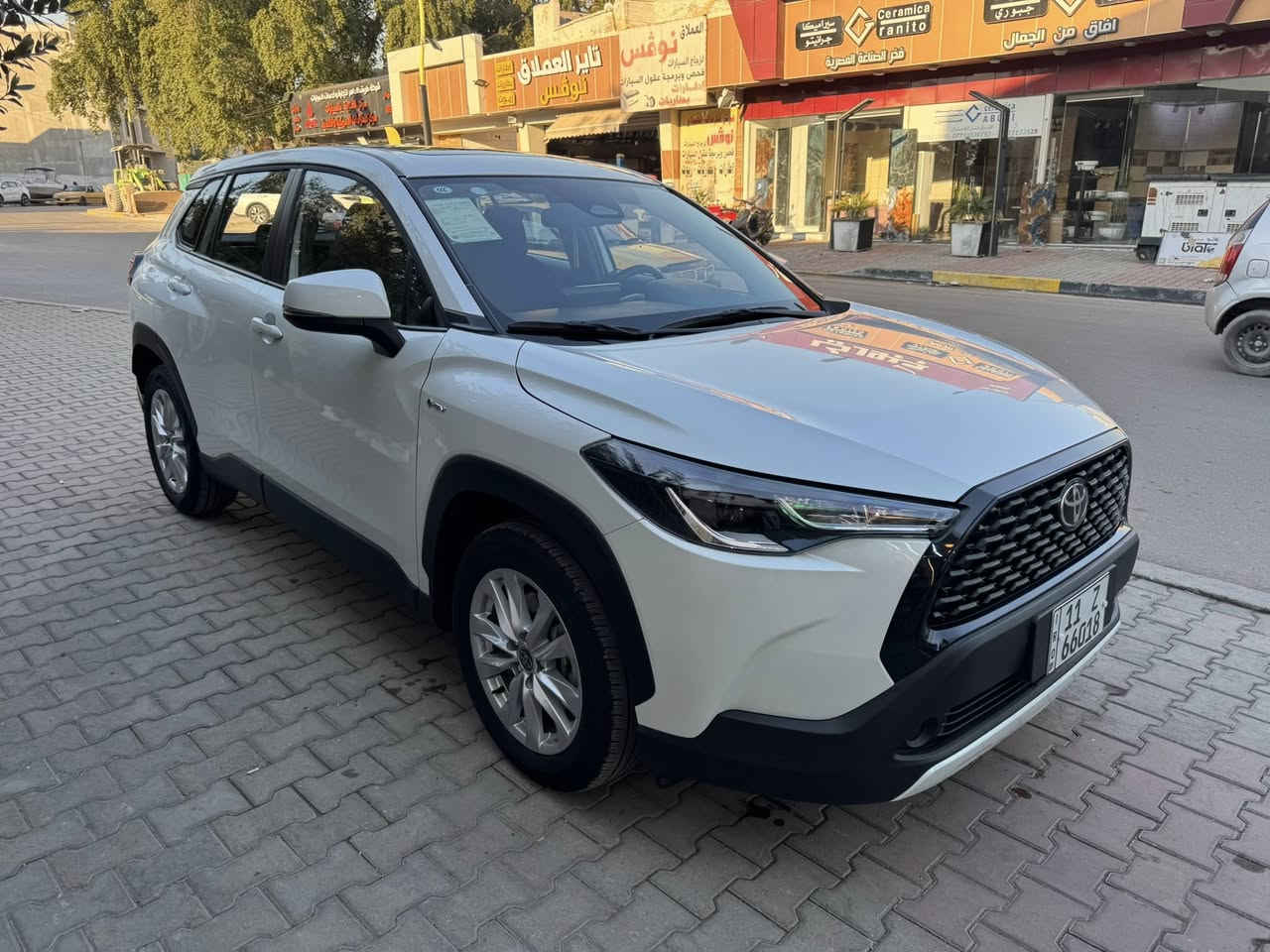 السلام وعليكم للبيع كورلا كروز 2025 ماشيه 3000 مكفوله على وضع الزيرو مكاني بغداد لاعظميه للتواصل *********** السعر 27 مليون
