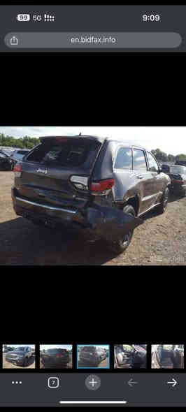 جيب لمتد كراند شيروكي 2020
فول مواصفات اعلى مواصفات بفئتها ام رادار
السعر:235وبيه مجال 
السيارة وارد امريكي  قطع4 تبديل
* رادار امامي مع مانع تصادم . 
* نظام الاصطفاف الالي (اوتوپارك) . 
* تحذير الخروج عن المسار . 
* دفع رباعي 4x4 
فرش المقاعد من الجلد . 
* صفي المقاعد الأمامية كهربائية .
* ذاكرة لحفظ وضعيات الجلوس . 
* صفي المقاعد الأمامية مع تبريد وتدفئة . 
* نقطة عمياء ..
* مقود السائق من الجلد  .
* مقود السائق كهربائي . 
* تدفئة ستيرن . كهربائي 
* سقف بانوراما .
* شاشه كبيرة مع نفكيشن GPS . 
* مصابيح امامية زنون . 
* المصابيح الأمامية مع LED لايت . 
* كشافات ضباب بروجكتر زنون . 
* تشغيل عن بعد .
* صندوق كهربائي .
* حساسات أمامية . 
* حساسات خلفية .
* كاميرا خلفية .
* مرايا متحسسه للضوء العالي . 
* بلوتوث تلفون . 
* محدد سرعة . 
* نظام بريك اوتماتيكي ( Auto Break System ) .
المحرك 3600 
السياره ماشيه  73km حقيقي مع ضمان 
تايرات جدد 
السياره نظيفه وجديده جدا اكثر متتصور   للتواصل ***********
