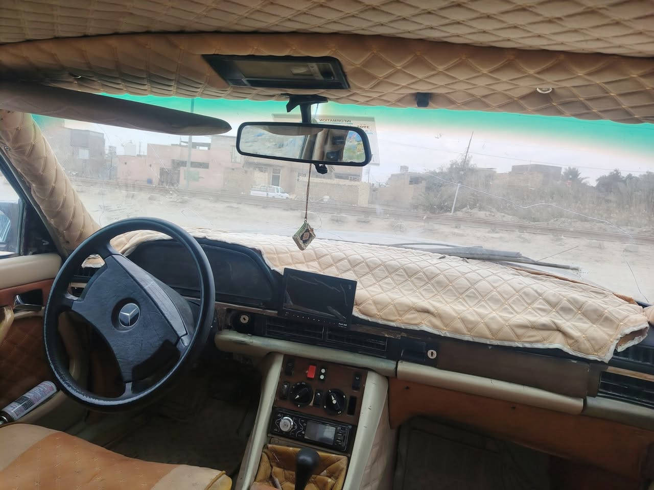 سلام عليكم من رخصت مدير الكروب مارسدس جانبو  رقم ديالى سنويه ماساقطه  مكينه وكير 2500 خير من الله  تبريد شغال لحداديه 75٪ تخم تاير  قواعد دبل بلاد ماطاكات  كيج بأنزين شغل رون كيلو متر  سعر 38   وبيه مجال مكاني ناصريه مركز  رقم الموبايل ***********
