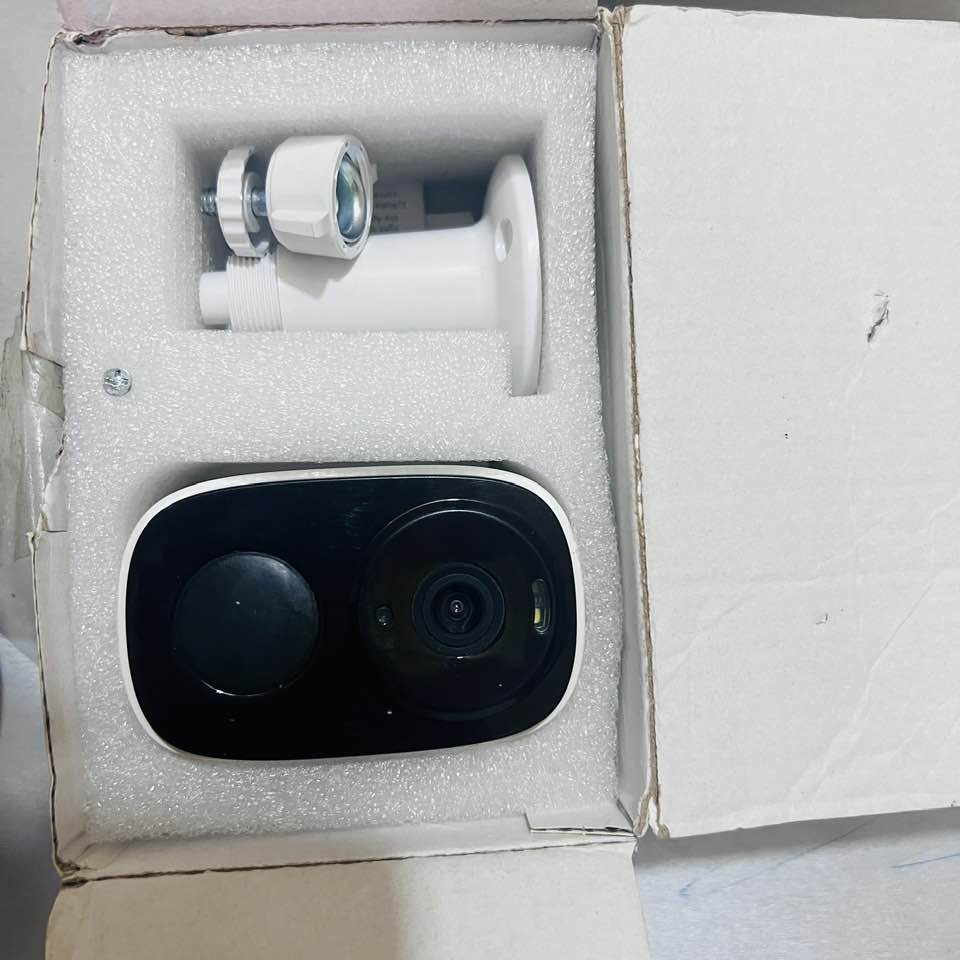 كاميرا واي فاي شحن تايب سي تحتوي بطارية داخلية وبيها مكان رام 
نضام تصوير ليلي واتصال وتنربط على الموبايل مباشر
العدد 3 السعر 85 واصل 
ملاحضة : الواح الطاقة الشمسية فقط قطعتين جايات


**إذا كنت صاحب هذا الإعلان وتريد حذفه لأي سبب، رجاءا أرسل رسالة إلى الدعم الفني**