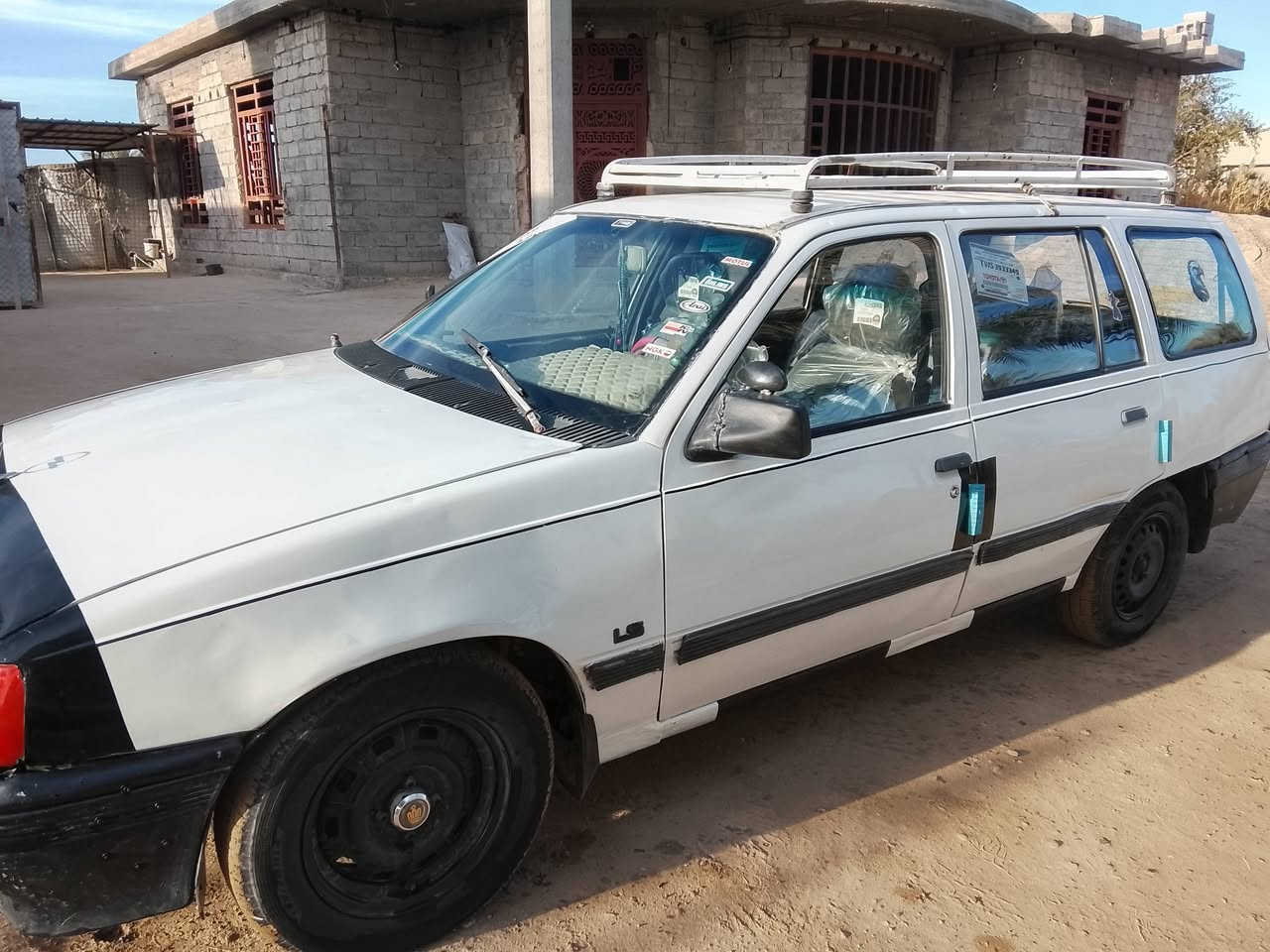 سلام عليكم لبيع اوبل كاديت محرك 16محرك وكير وصدر خير من الله كير عادي تخم تاير تحويل  مباشر السنوية 28السعر 25وبيه مجال بصيط العنوان الفلوجة النساف استفسار ***********
