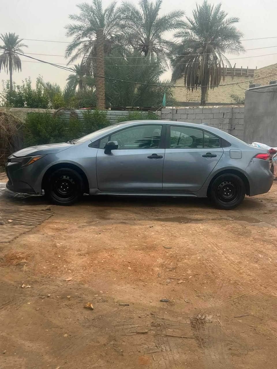 22معوقين. مصبوغة احزام  مو كامل بيها ضرر 3قطع سعر 110 مكانها كربلاء  ***********
