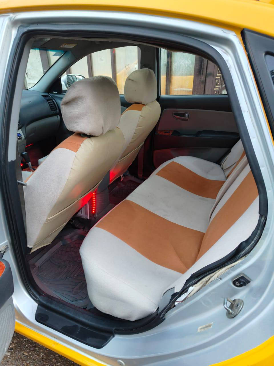 سلام عليكم النترا للبيع موديل 10 وارد امريكا حادث جاملغ بتون دواغل مكينه  2000 مكينه وكير وتبريد وتفعه مكفولات تخم تاير جديد صدر خلفي جديد صدر امامي جديد رقم نكليزي مصفره هيعه وغرامات تحويل ثاني يوم مكاني بغداد رقم لهاتف اسعر 90 وبيه مجال *********** عنوان الشعب
