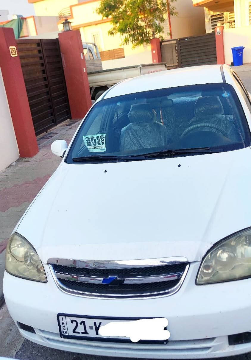 اوبترا 2013 اوتوماتيك سنوية جديدة لل 2030 كير محرك شرط دفتر بانزين مابيها سيارة بدون مصرف بيها جامرلغ وبونيد وهلالات وبيها تصليح بسيط بالشاصي كلش بسيط رايدها ب 82 ورقة وبيها مجال للشراي 
*********** كركوك, العراق
