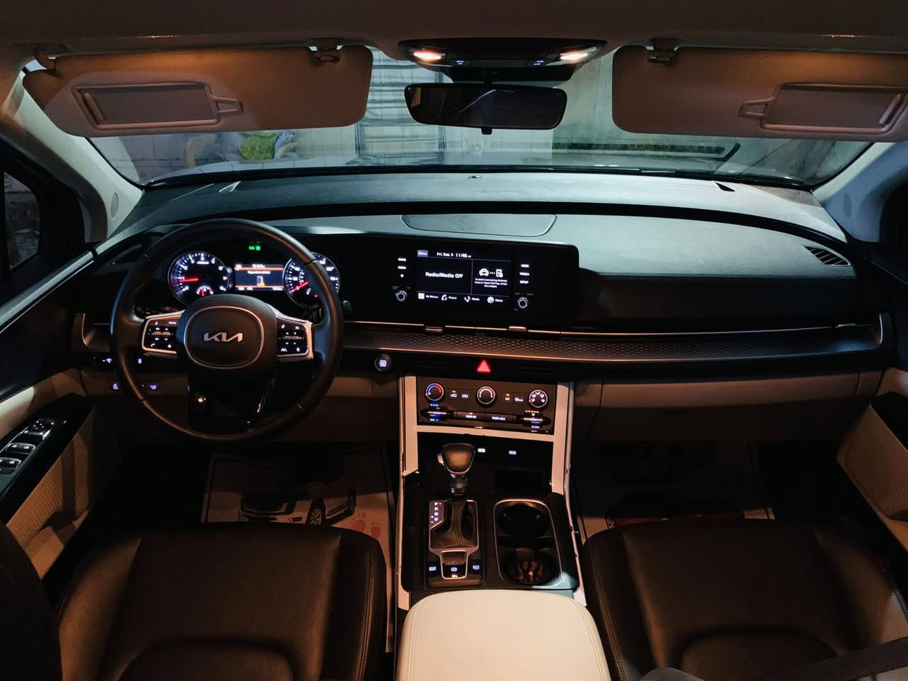 كيا. كرنفال (((2024)))
محرك.  3500. V6.  بانزين 
مواصفات.   Ex 
بدون اي ضرر. كفالة عامة 
تقرير امريكا.  فقط.  غرق 
رقم بغداد 

معرض. دبي.  بغداد. الجديدة 
شارع المسبح. قرب جبار ابوالشربت 
***********
واتساب
