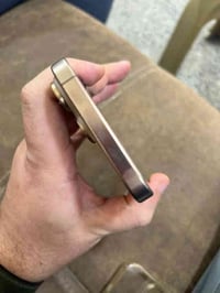 …  اي فون 16برو ماكس  ضمان (ماستر)  بطارية 98  ذاكرة 256  نظافة 100‎%‎...