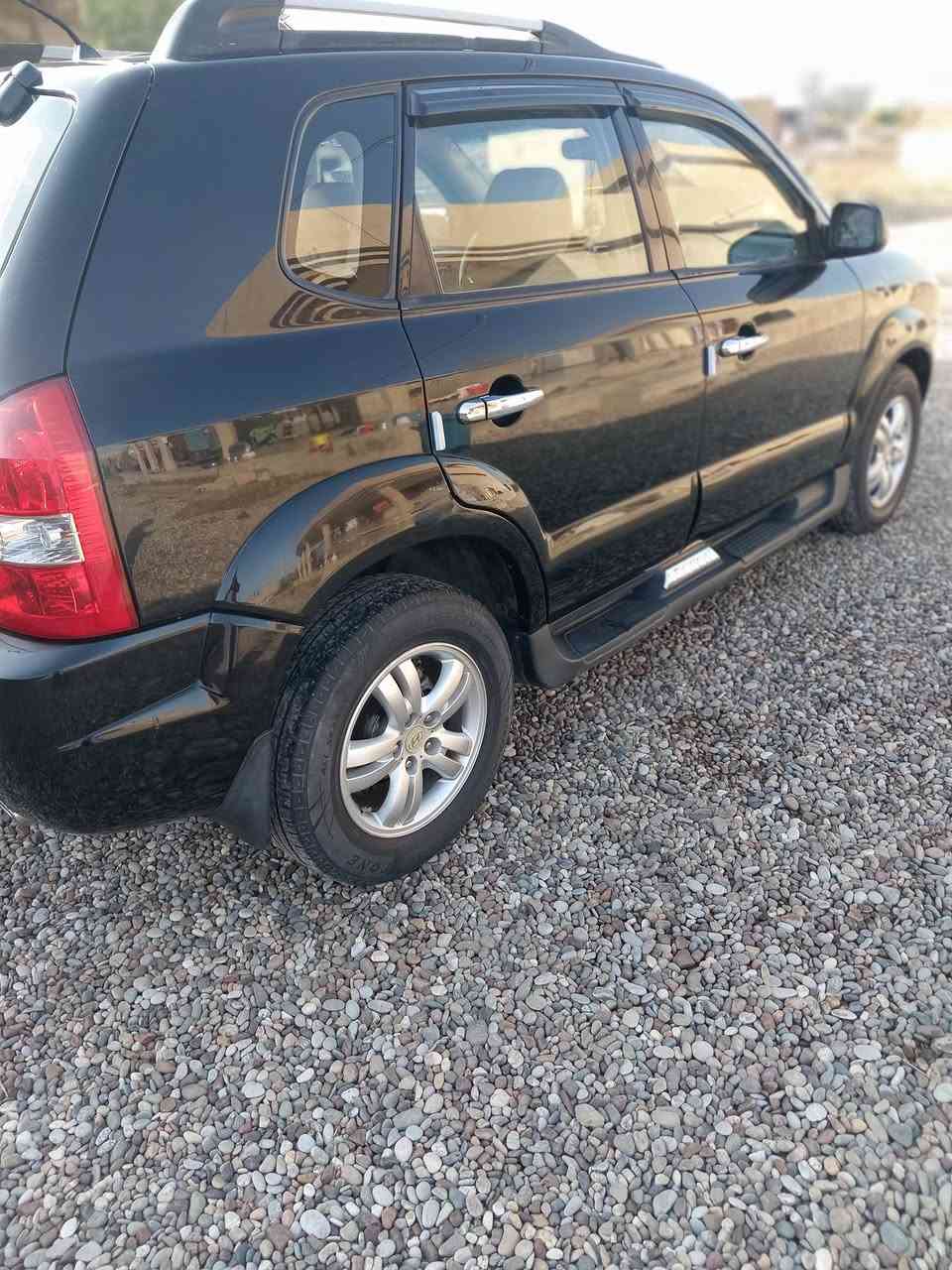 للبيع توكسان 2008 رقم اربيل دولي  سنويه ل30 شرط التحويل ضرر جاملغ امامي جهه السايق رش بدون فتح فقط السعر 125 نقد وبيها مجال ويرهم مقدمة وقسط بالشهر مع كافة الضمانات
سيارة جديدة للاستفسار اكثر اتصل بالرقم *********** مكان السيارة ناحية الزاب قرية
