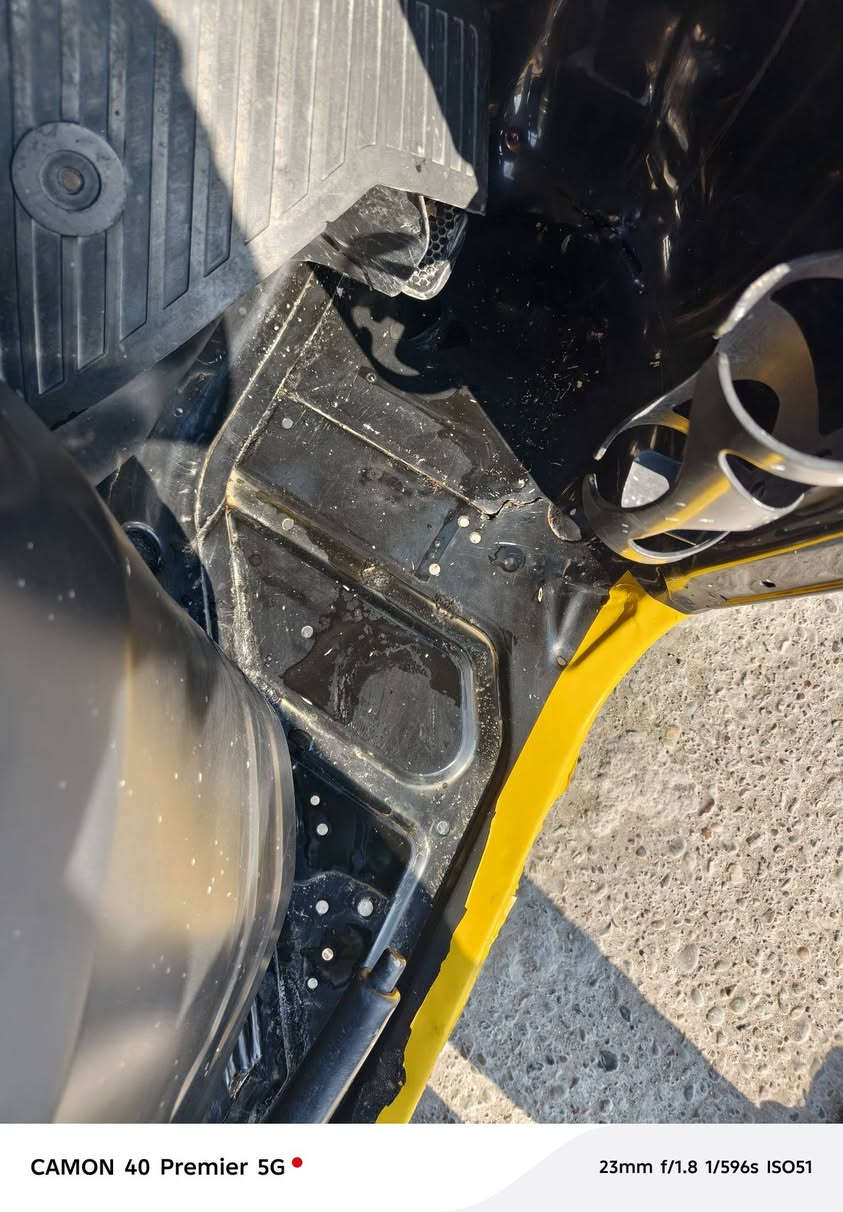 تكتك/ 22/ شهر /12 / مرقمة  كفالة مكينة وكير أما الكشر بيهة ضربة باالغد اقل شبر  مرجعة على حار وبيهة بارد جوة بگ لايت اقل شبر تقريبا
رقم *********** تكتك خير من الله
