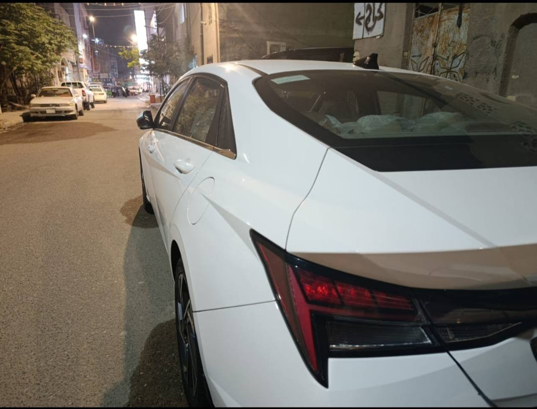 النترا. خليجي 2024 اصل ماشيه ٧٣ الف بيها طخه بصيطه كلش عله وضعه شوف العين ما مصلحه ومضحه با الصوره  السعر 183 مكلف با النشر رقم صاحب السياره ***********
