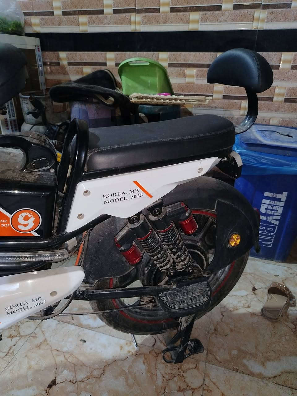 السلام عليكم بايسكل شحن البيع مستعجل ماشيه 6حقيقي شاشا الايت زنون دبل شاره بطاريات 4دبل شاره 
العنوان كربلاء الحر شارع مول الاسدي مقابيل السوق السعر  خاص او تصل الرقم ***********
