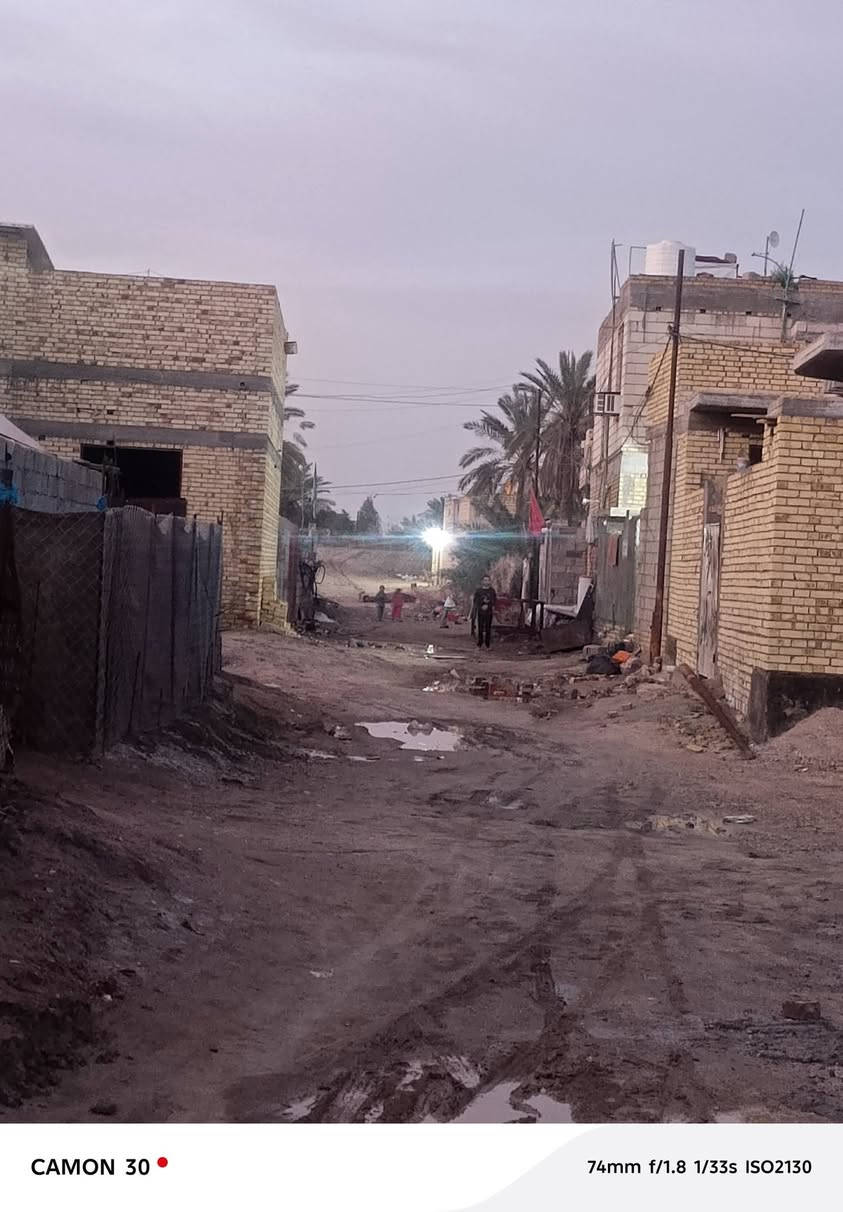 السلام عليكم قطعه زراعي للبيع ناحيه الفظليه المساحه 160 متر الموقع كاع سيد مرتظى الفرع الي مقابيل دائره الكهرباء الجديده منطقه سكنيه كافت الخدمات متوفره يمهه السعر المطلوب جدآ جدآ مناسب للاستفسار *********** واتساب *********** اتصل 🥰 نستقبل كافت العروض داخل الفظليه وطرافها ❤️
