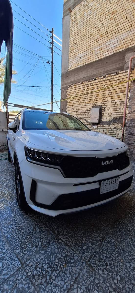 السلام عليكم سورنتو موديل 23 ماشيه 24 سياره جديده مواصفات السياره كشنات الاماميه كهرباء صندوق كهرباء بانوراما 6 سلندر سبعه راكب ثلاث قطع تبريد كيرموس هند بريك بغدادرقم،تلفون,,,,,,***********
