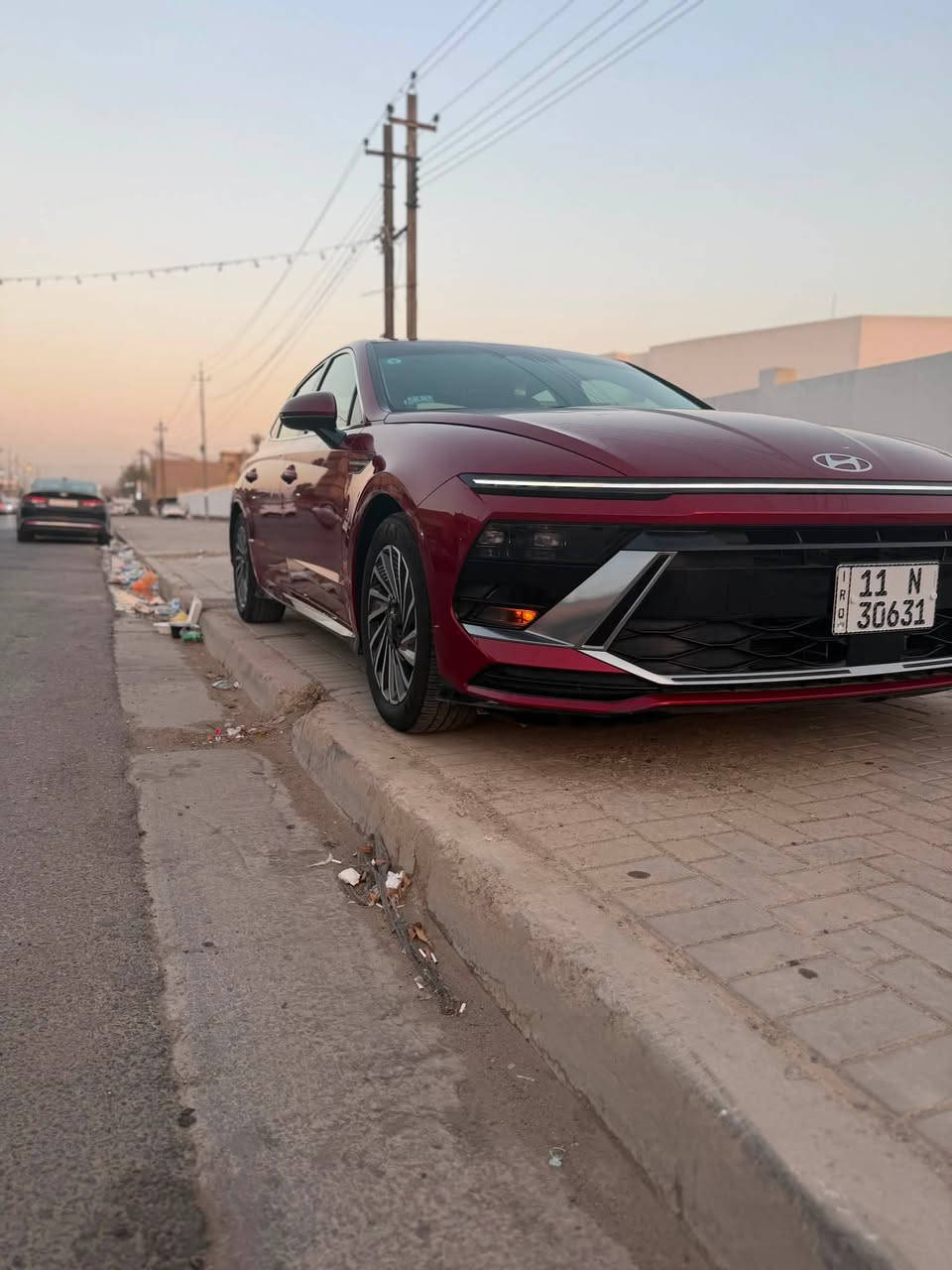 @بيع فقط 
للتواصل عالرقم فقط اسفل المنشور 
السلام عليكم 
سوناتا 2024  الشكل الجديد مرقمة بغداد حره بأسمي هزه فحص وترقيم جديد تحويل بأسم المشتري  وارد امريكي
السيارة  صبغ فقط نص جاملغ خلفي بدون تبديل 
صور الحادث مرفقه ب المنشور      
مواصفات SEL تجي فول عدا البنوراما
محرك 2000 هايبرد
دشبول الكتروني متصل مع شاشة كاملة
أنظمة قيادة متعدد 
رادارات امامي جانبي خلفي
قيادة آليه * تحديد مسار 
لايت زينون عالي ناصي 

LED نهاري - بك لايت لد

مانع تصادم امامي خلفي
بصمة تشغيل + بصمة ابواب + تشغيل عن بعد
كشن كهربائي
تدفئة كشنات
اوتو هولد توقف ذاتي اثناء الازدحام 
تحكمات استيرن فول
سايد بريك بصمة
صندوك ذكي + بصمة
كيرها تعليك النظام الجديد 
كامرا خلفيه دوارة وشاشة نظام ابل كار بلي
سياره جديده وبالخير ع التكون من نصيبه 
مكاني بغداد السيديه 
السعر 178 وبيها مجال بسيط
رقمي 
***********
