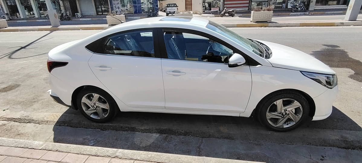 السلام عليكم اكسنت 2022 خليجي فوول رقم بغداد للبيع السعر 130 وبيه مجال مكاني الرمادي بيه حادث بالباب أثر دراجه وبيه شويه بارد وكل التفاصيل  بالصور موجوده ***********
