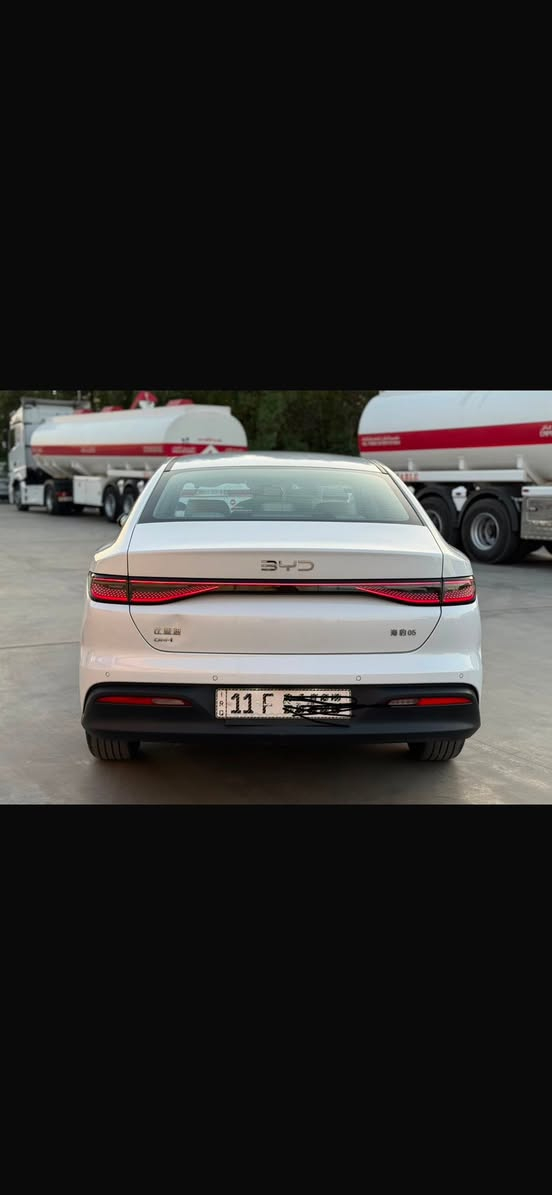 سلام عليكم BYD سيل 5 بغداد
كفاله عامه من صبغ +بارد 
HEV1450
EV1608
العداد الكلي 3000km
السعر 19.350 مجال بسيط 
بغداد -حي العلام 
للستفسار ***********

