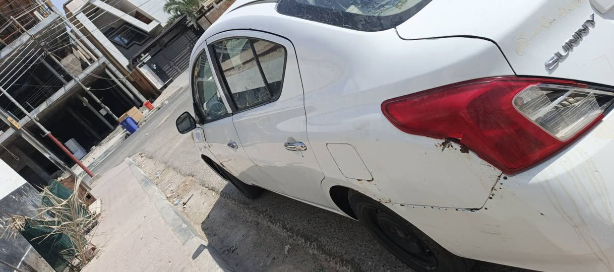 السلام عليكم
نيسان سني 16 للبيع البليته الزركه السيارة غنية عن التعريف افضل سيارة للتكسي 
سعر كلش مناسب ب 80 

*********** الحكيمية
