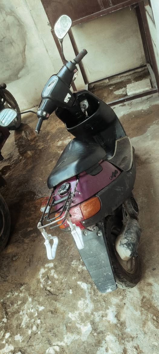 السلام وعليكم ماطور بوتين للبيع كلو شغال ماعده كيجات ونه مابي صوت ناعم ماطور نشط شاصي مابي شي معمر نضافه كدام العين الرقم ***********
