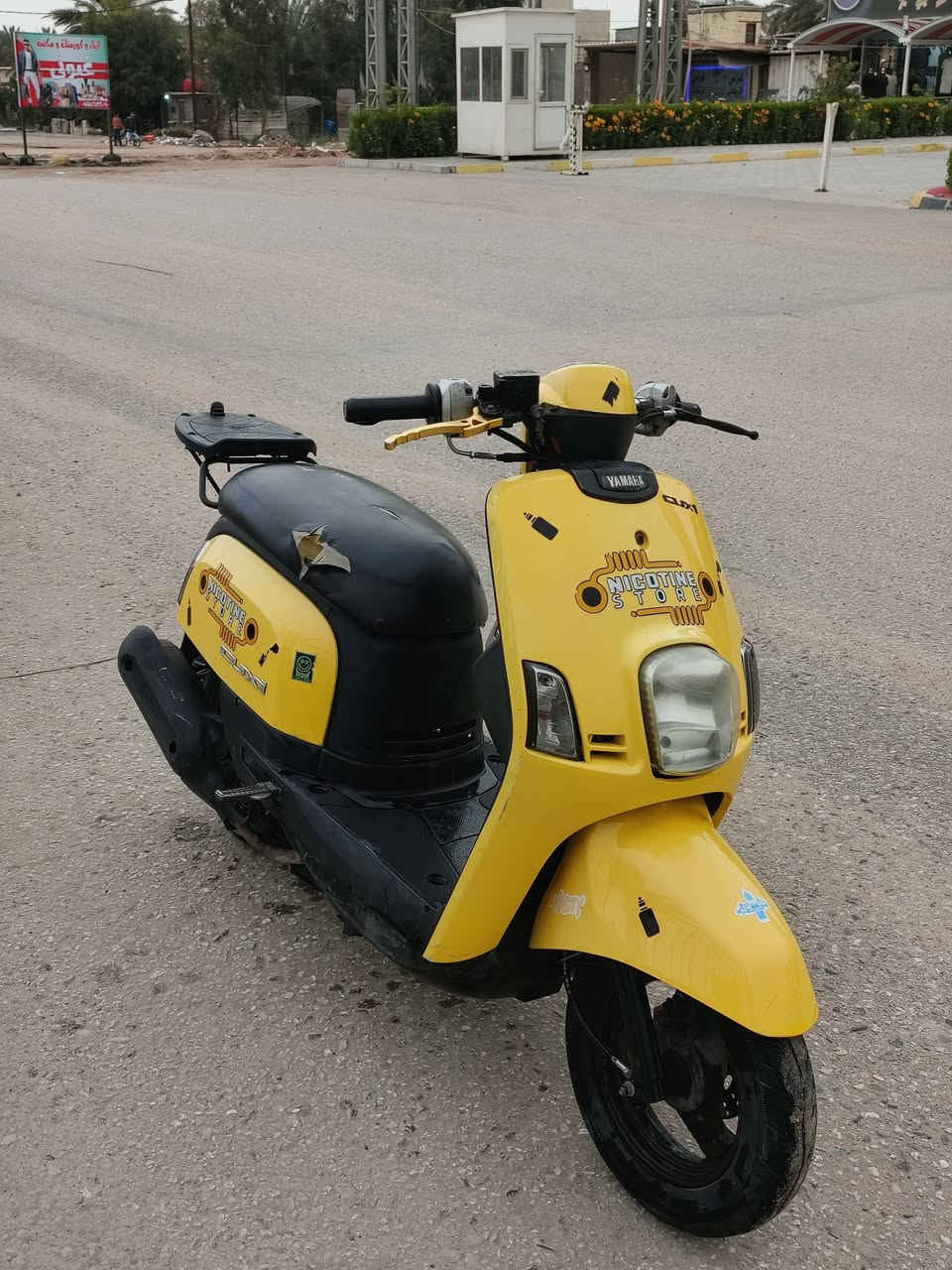 السلام عليكم  دراجه بوليس للبيع كابريتر دراجه حلوه ونضيفه مال جناي ما بيها اي نقص لايت. اشاير بكلايت  كله شغال محرك ممفتوح  مكفول  ما بيها نقص محرك ناعم  دشبول شغال
 سعر 750 وبيها مجال


**إذا كنت صاحب هذا الإعلان وتريد حذفه لأي سبب، رجاءا أرسل رسالة إلى الدعم الفني**