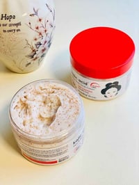 مقشر كوجيك • تفتيح البشرة • مناسب للحساسة