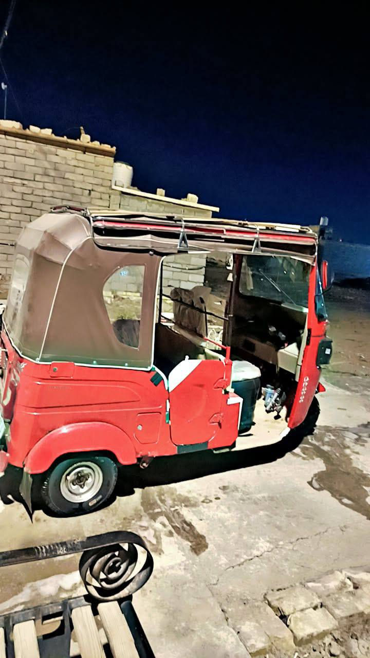 السلام عليكم شباب تكتك موديل ثنين وعشرين لبيع الشراي يتصل علا رقم ***********
