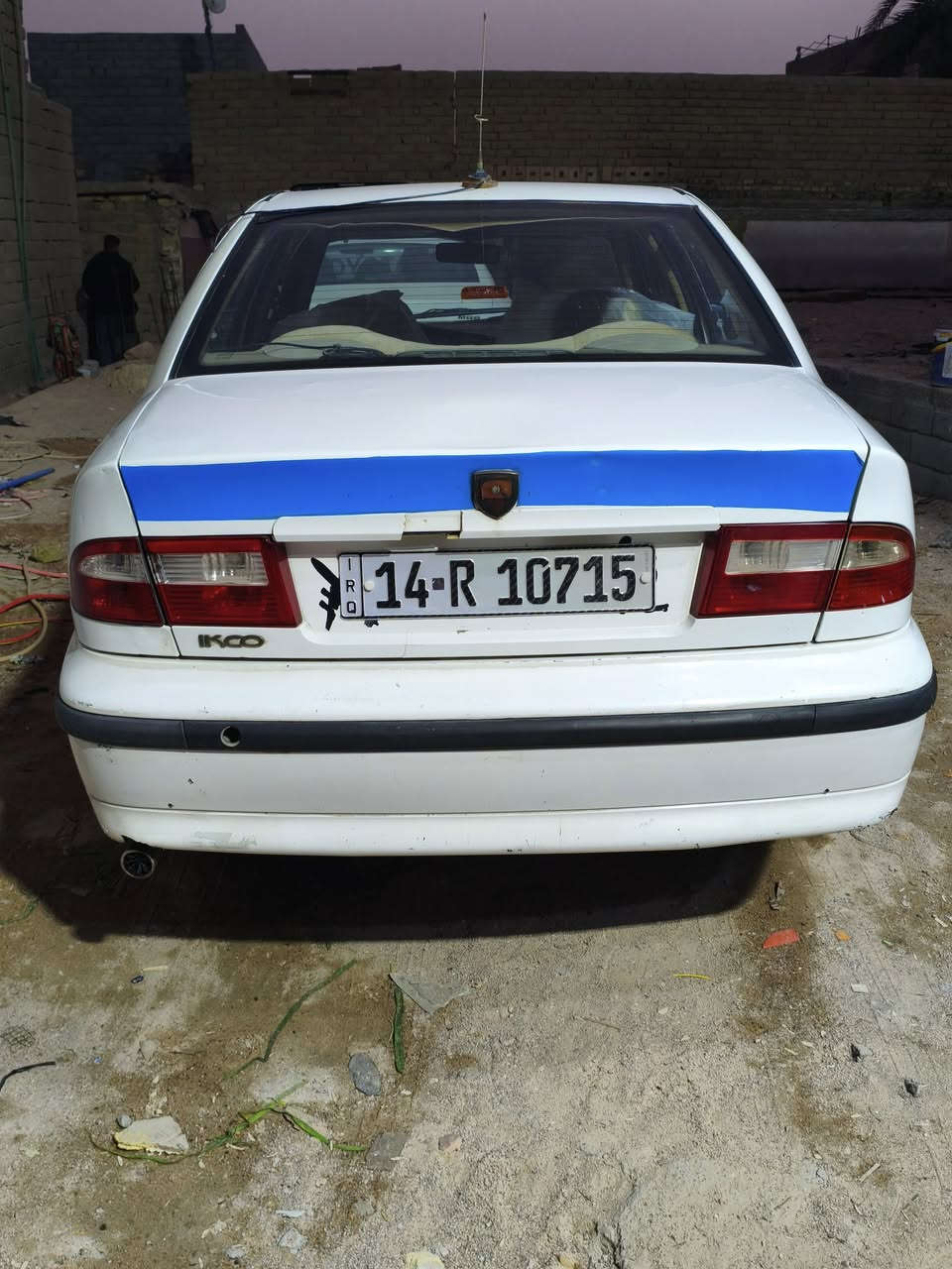 السلام عليكم سمند 2014سياره جديده بلادية بيهة خياسات شوية مامعمرة السياره بدوس جوا سيارة جديده حداديه مكفولة من ضربة رقم جديد سنوية 30تحويل  رقمهة بصره ورقمهة بصره عنوان كرمة علي السعر 40 رقم ***********
