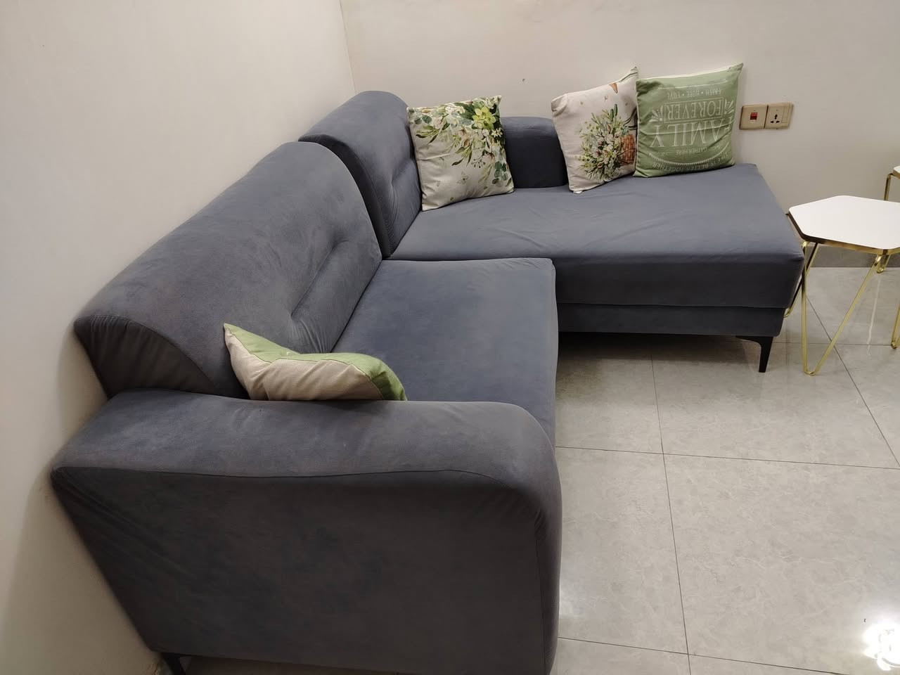 السلام عليكم
جديدات واحد كورنر والثاني ٦ مقاعد
سعرهن مناسب الشراي يدخل خاص
مكاني بغداد


**إذا كنت صاحب هذا الإعلان وتريد حذفه لأي سبب، رجاءا أرسل رسالة إلى الدعم الفني**