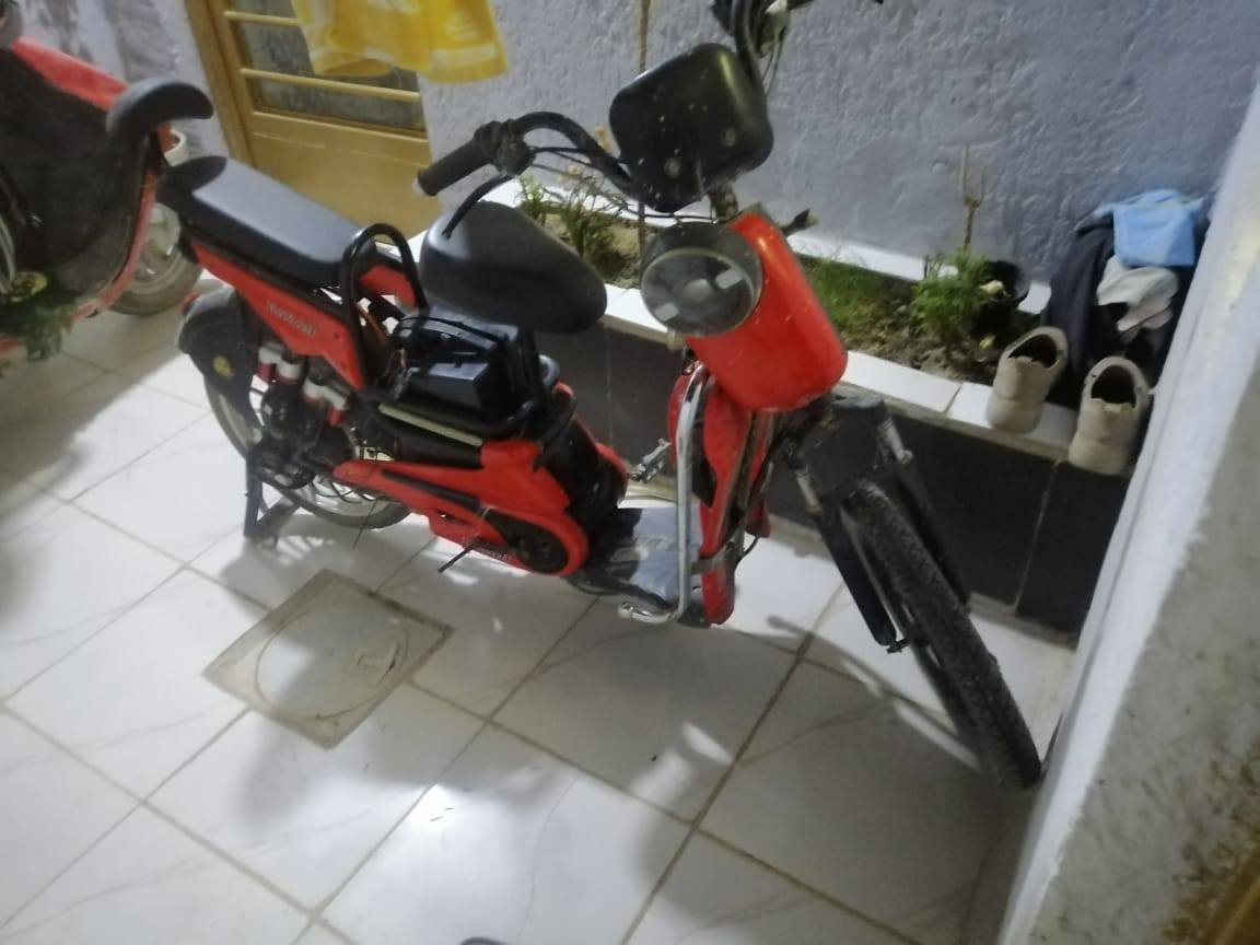 السلام عليكم دراجه شحن للبيع نضيفه وجديده السعر 280وبيه مجال الشراي المكان نجف للاستفسار خاص او واتساب ***********
