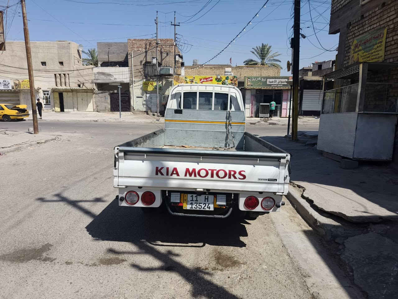 السلام عليكم كيا حمل البيع موديل 2023السياره مبدل بيها قماره بكوريا السياره وتماتيك السعر 140بيها مجال الاستفسار ***********
