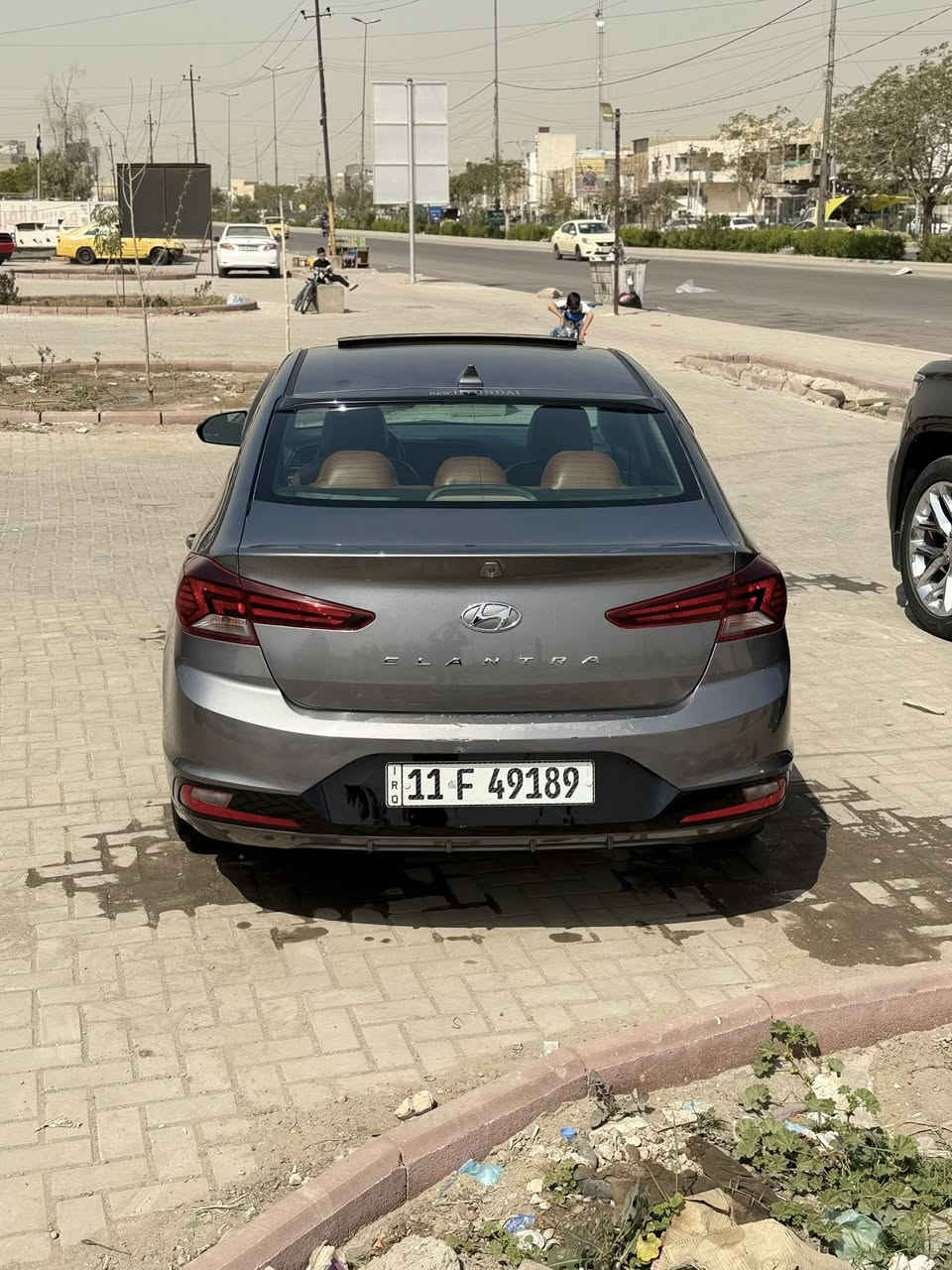 سلام عليكم لانتره ٢٠١٩ للبيع
فول مواصفات صور الحادث موجوده بلمنشور
وسونار هم موجود 
فول مواصفات 
فتحه 
بصمه 
بصمه ابواب
بصمت تشغيل
جنطه بصمه 
رادار جانبي
رادار امامي 
كامره 
شاشه 
كار بلي 
جلد 
تتفى كشنات 
منضومه زنون 
صدر جديد تخم تاير 
سياره جديده وحلوه 
ماشيه ٩٩
هزه ورقم جديد 
***********
السعر ١٢٨ وبيه مجال قليل
