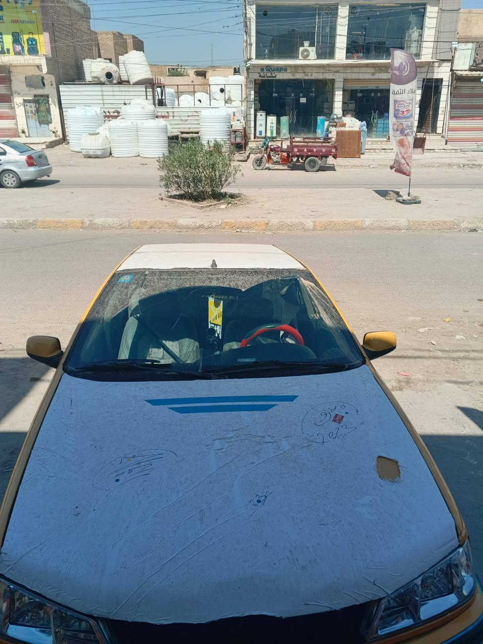 له بيجو موديل 13كير ومكينه فرنسي تبريد ثلج  رقم انكليزي  هزه ب9تسقط سياره حلوه وخير من ال .35ورقه
***********
