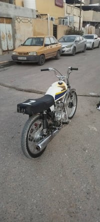 دراجه ايراني ادوات للبيع المكينه سيجي بي ام  الدراجه شرط نضيفه ومكفوله...