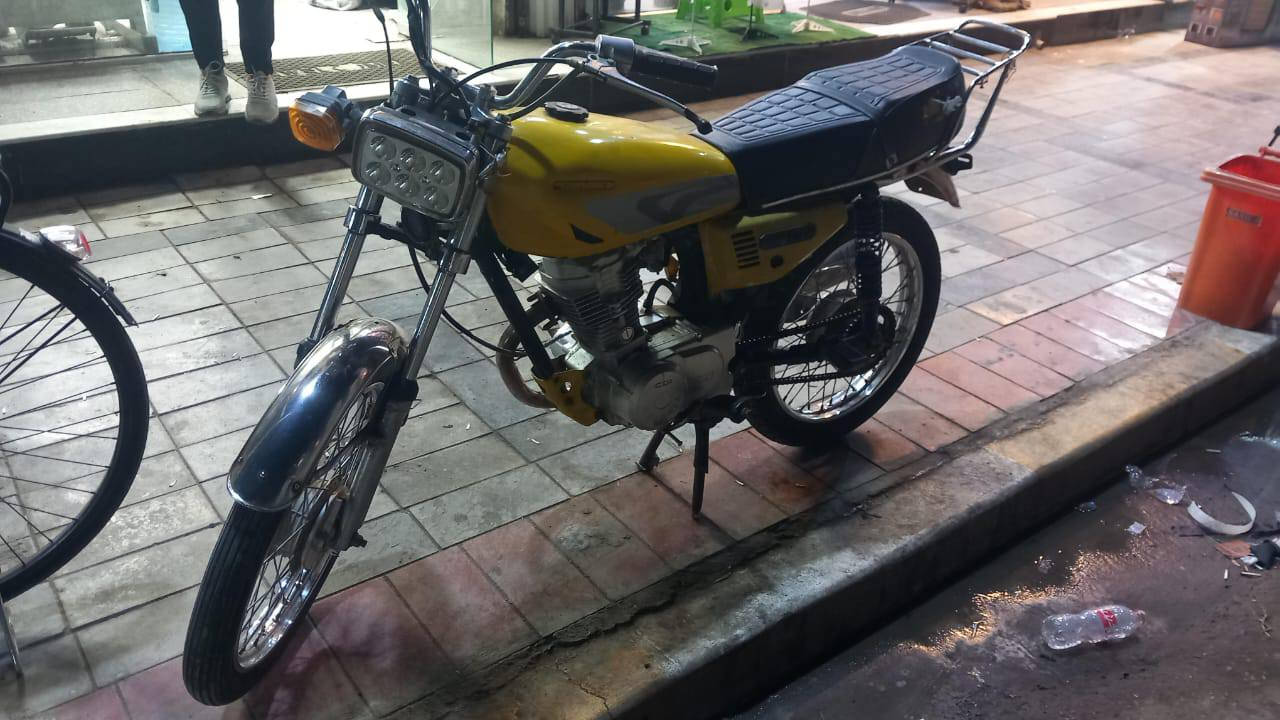 للبيع بدون اوراق كير مكينة ما بيهن شي مكفولة عشائريا مالتي صار الها ٥ سنوات عدي

 ***********
