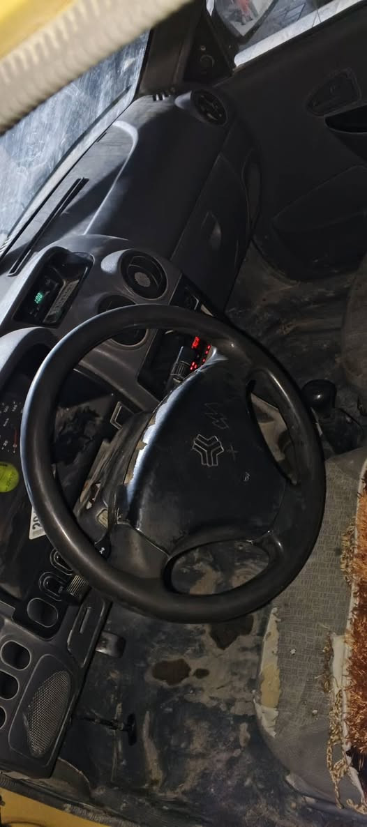 سلام عليكم سايبه موديل 2012نضيفه كير ومكينه نضاف المكان حي الجهاد زنابره ***********السعر 18
