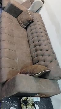 قنفات للبيع تركي النوع كورنر تخم كامل جديد قبل 8اشهر اشتريتهن بمليون ب...