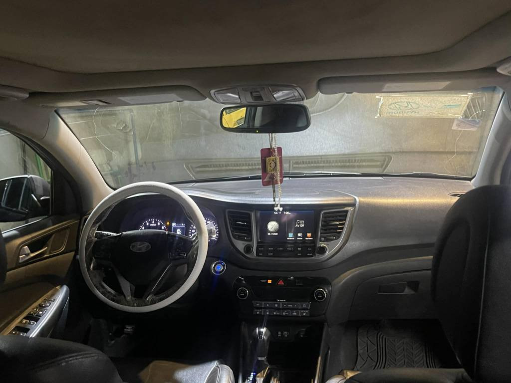 السلام عليكم توسان 2017فول مواصفات 5راكب السعر 160وبيها مجال للاستفسار اكثر *********** العنوان بغداد بغداد, العراق
