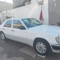 مرسيدس دب موديل ٩٠ رقم بغداد ابأسمي السنويه لل٢٠٣٠ مكينه ٢٥٠٠ غرفه جدي...