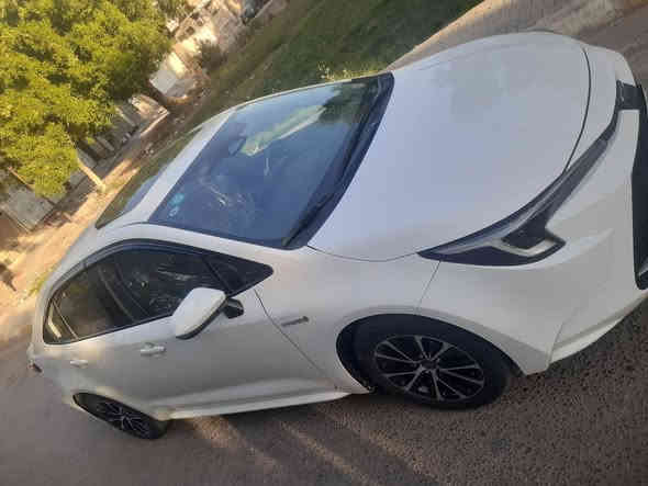 سلام عليكم الاستفسار *********** السعر 130  كورلا هايبرد موديل 2023 حره شكل الأمريكي مكفوله كفاله عامه ملاحظه السياره عليه غرامه مروريه مليون 800 ينقطعن من السعر  فول موصفات أعلى فئه للمواصفات رقم بغداد نكليزي
🛜مكينه 1800 هايبرد شحن ذاتي 
🛜سلايت 
🛜كراسي جلد اصلي 
🛜رادار + تحديد مسار طريق + قيادة ذاتيه 
🛜قرائة علامات الطريق المرورية
🛜بصمة تشغيل + دخول ذكي  يدة الباب
🛜هاندر بريك بصمة + اوتو هولد 
 🛜 بطاين بوب حياكه  مطرز 
🛜كيجات ديجتل 
🛜شاشه مسجل +تبريد بيانو + كامره خلفيه دوارة + كار بلي 
🛜تبريد قطعتين 
🛜لايت زينون عالي ناصي + بروجكتر لد زينون + لد صباحي زينون+ بكلايت لد 
🛜 حساس اطار + حساس مطر + حساس لايت داينمك عالي ناصي اوتو 
🛜ايفو مود + مود درايف + مانع انزلاق 
🛜 تحكم  الستيرن كامل مع كروس سرعه
 🛜ايرباك عدد 10
🛜ويل كب  حجم 16
السعر 130 ماشيه 70
