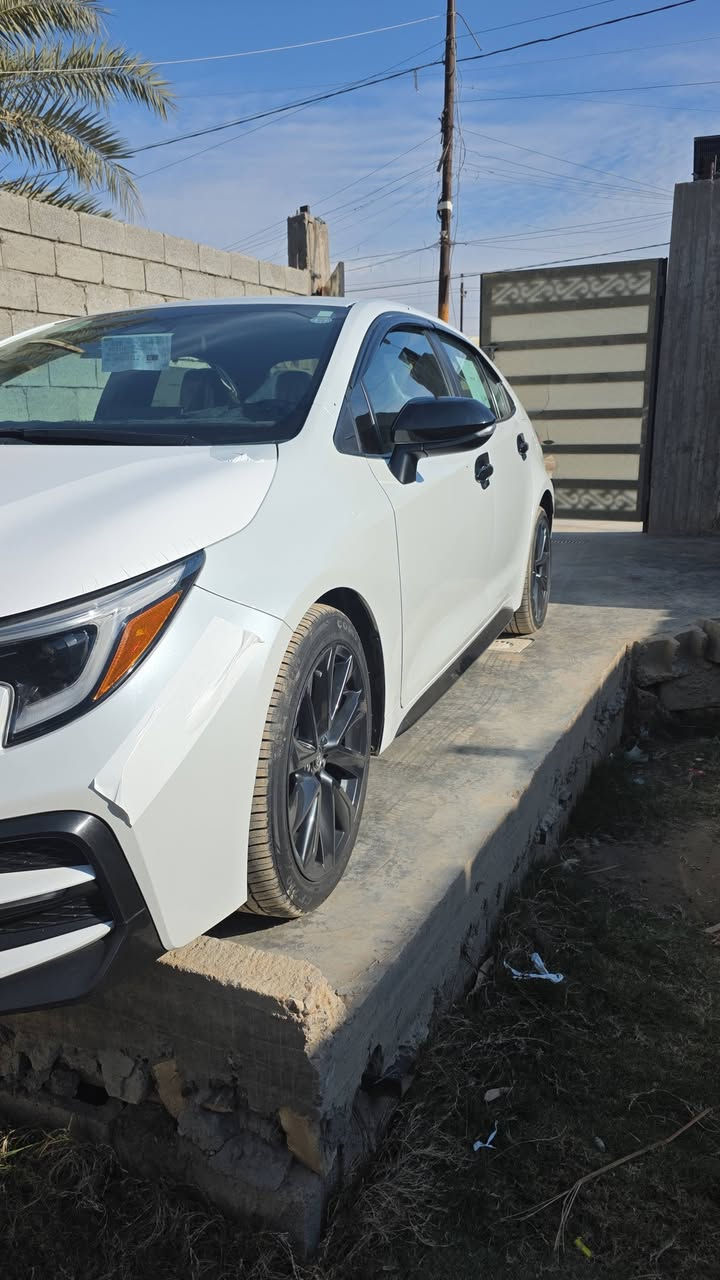 السلام عليكم سياره للبيع كورلا موديل ٢٤ سياره فول عدى الفتحه كلين بدون اي حادث وارد امريكي se
السياره ماشيه 31الف رقم السياره اربيل 
السعر 180 بيهه مجال بسيط ***********
