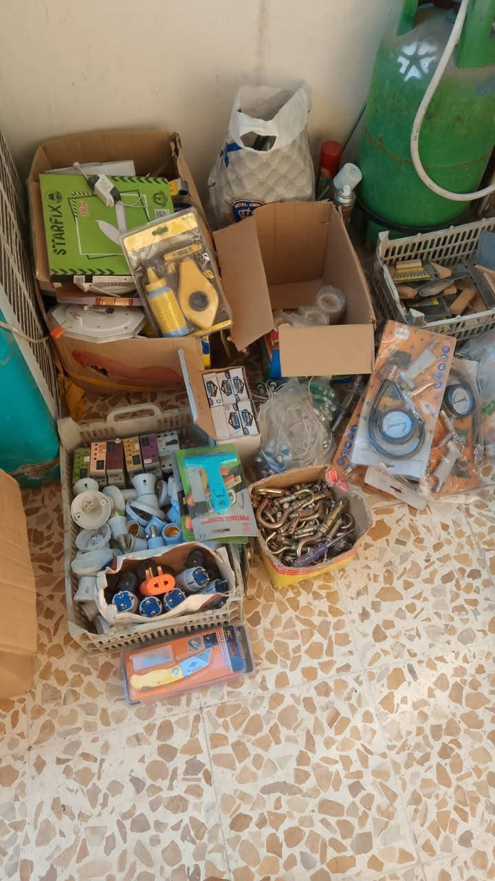 غراض محل  للبيع بسعر مناسب لعدم التفرغ
+9647511603392
***********
غير متواجد على الفيس بوك تريد شي اتصل
