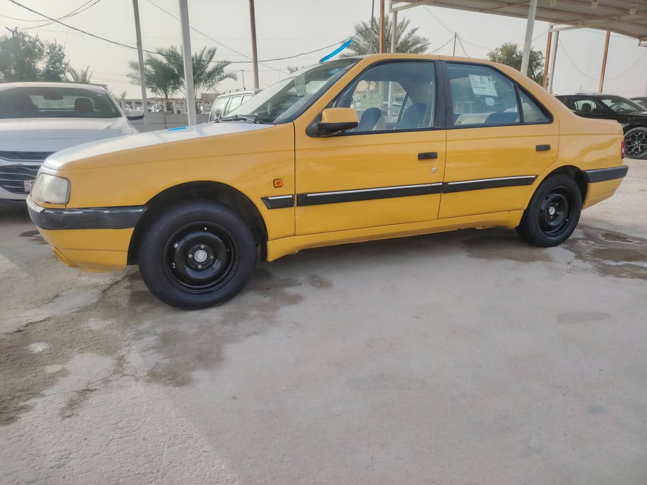 بيجو اكد 2016 رقم نجف سنويه جديده كير ومكينه جاهزات حداديه ستوني منزلها امامي سياره جاهزه وماعايزه بيها دور جاملغ بس والباقي كفاله تخم تاير باتري جديد بعده ضمان دوشمه دواخلها حلوه تبريدها شغال تدفئه سياره كبل للشارع مال كاسب وسعرها مناسب اتصل وبيك خير وتدلل ماختلف وياك *********** مكانه النجف الاشرف الحولي خلف ملعب النجف
