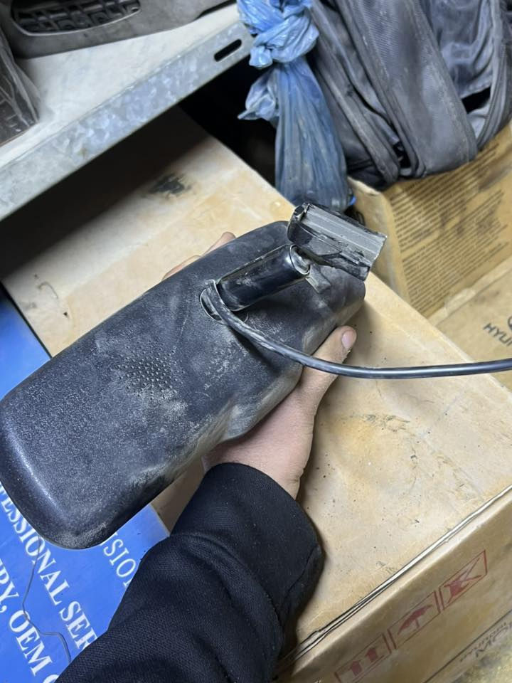 سلام عليكم هاي المرايات للبيع يمكن بيهن كوري وهيج شي والباقي مادري مال شنو شوف الي يعجبك وبيش يفيدك تعال آخذهم مكاني بغداد


**إذا كنت صاحب هذا الإعلان وتريد حذفه لأي سبب، رجاءا أرسل رسالة إلى الدعم الفني**