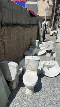 مغاسل غربيات • نظيفات • استعمال قليل