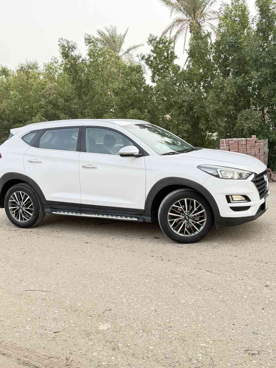 .
توسان 2019 خليجي مكفوله من الصبغ والتبديل والبارد 
رقم بغداد الجديد ب اسمي سنويه وهزه جديده 

بصمة - ترحيب - بصمة ابواب 
كشن كهرباء - حساس امامي وخلفي 
شاشة كبيره - كامره دوار - شاحن موبايل لاسلكي 
مثبت سرعة - دبل ايرباك - فول تحكم مقود 
٣ وضعيات قياده - قطعتين تبريد - لد نهاري 
ويل كروم - يده نيكل - اشاره بلمري - ثلاجه 
(المحرك - الكير - تبريد - حدادية كفاله )
ماشيه ٥٨ حقيقي 
مكاني ديوانية المركز 
السعر 213 وبي مجال 

📞***********
