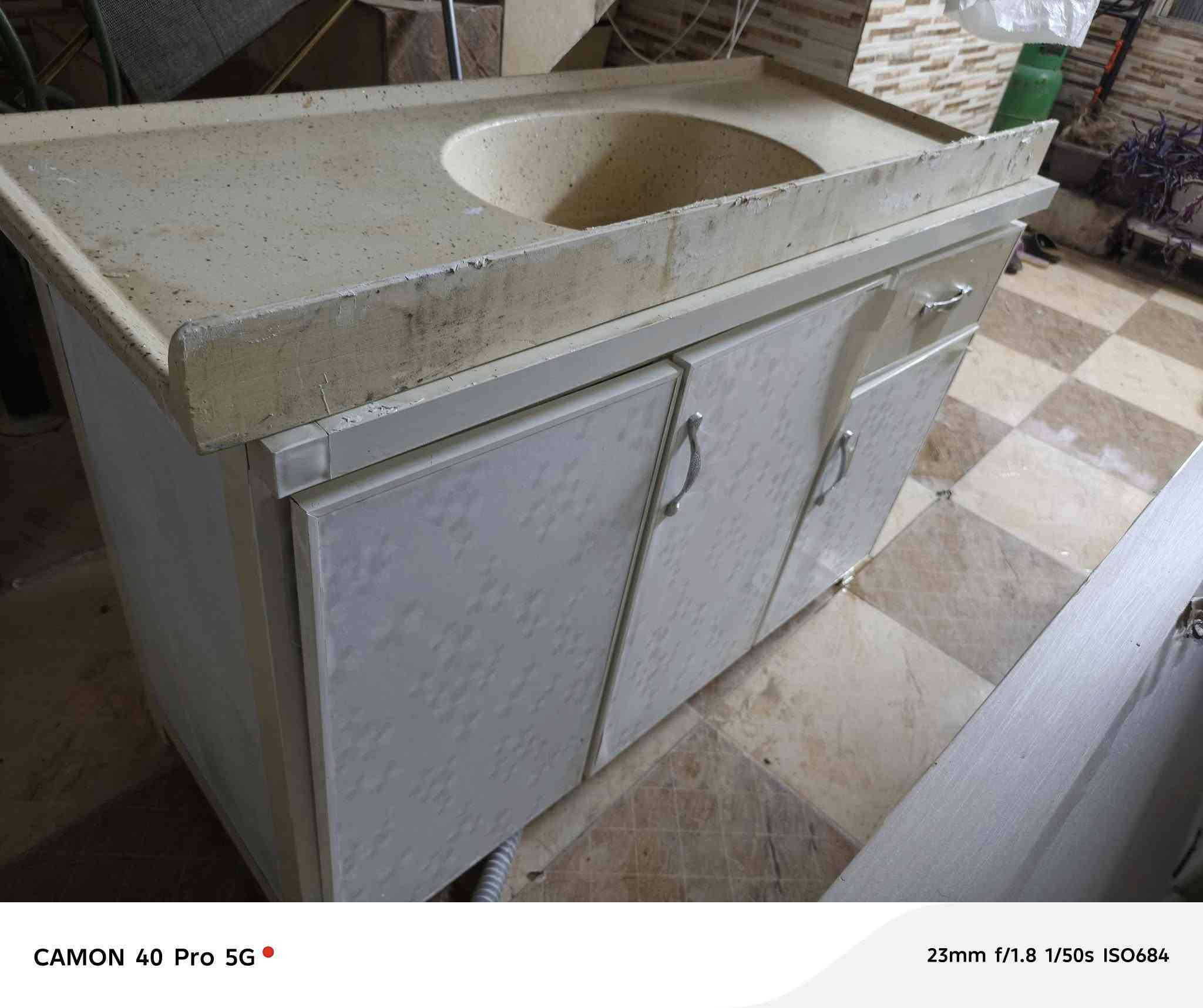 كونتر مترين ثلاث قطع  بسعر مناسب و غساله و توماتيك و فنر توصل واتساب ***********
