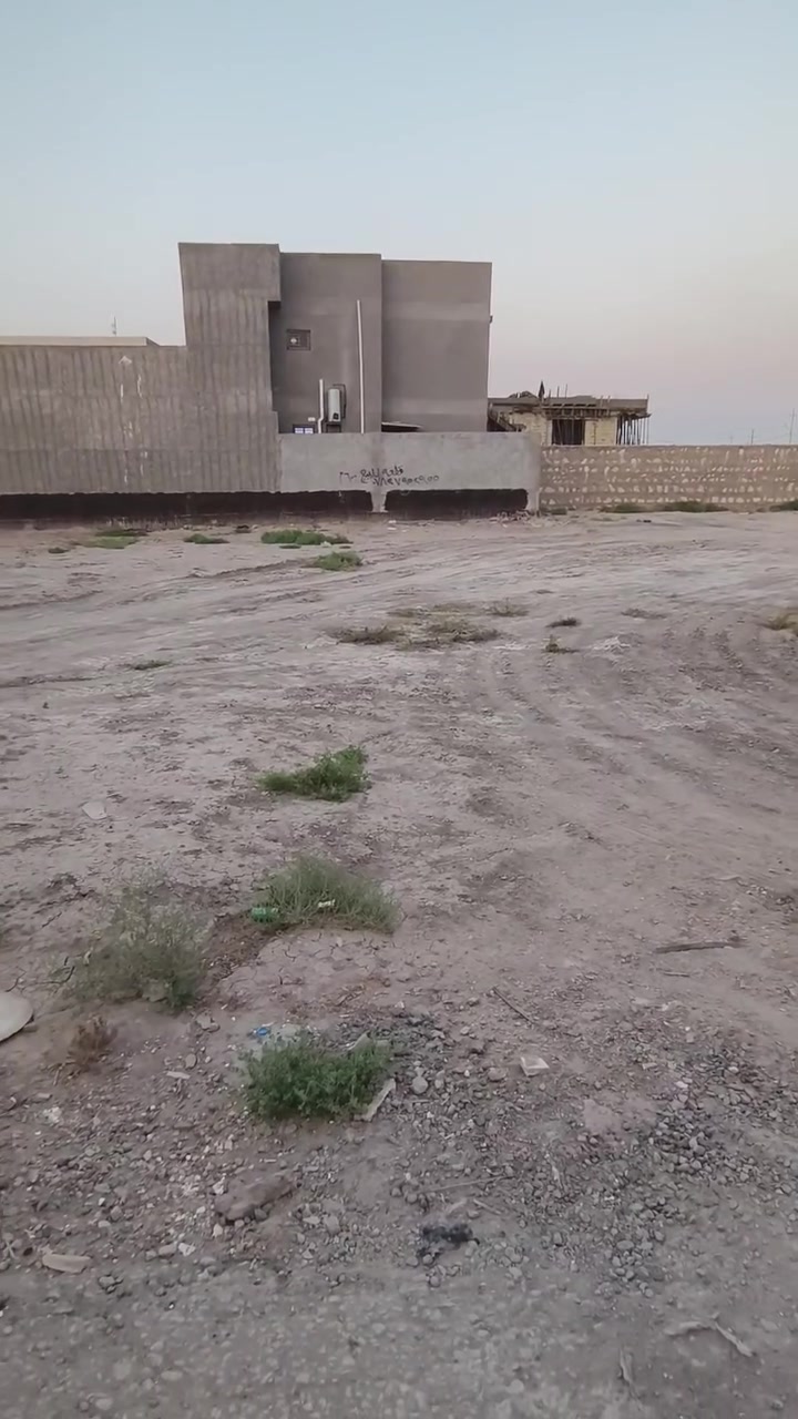 @ياالله 
السلام عليكم ورحمة الله وبركاته
قطعة أرض للبيع المساحه ٦٠٠ متر ٢٠×٣٠ 
طابو زراعي سند ٢٥ تحويل مباشر 
العنوان/ حله الشارع الرابط بين شارع ١٠٠ وبزل حجي علي 
خلف شركة الأنوار لتعليم السياقة 
الاستفسار: ***********
