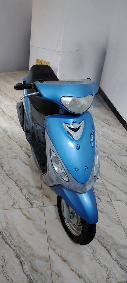 دراجه ماكس منغولي دراجه نضيفه كلش مختومه كلها ختم واحد سلف هندر سكنات لايت زنون كلشي شغال بيها دهن درجه شراي تعال خاص وتدلل
واتساب ***********
