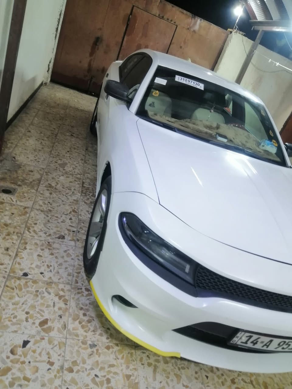 سلام عليكم شباب جاجر مديل 15 بصره بسمي مثل ماواضح بل صوره وسونار ناشره يمك العنوان سياره بصره سعر 175 وبيه مجال رقم التلفون ***********
