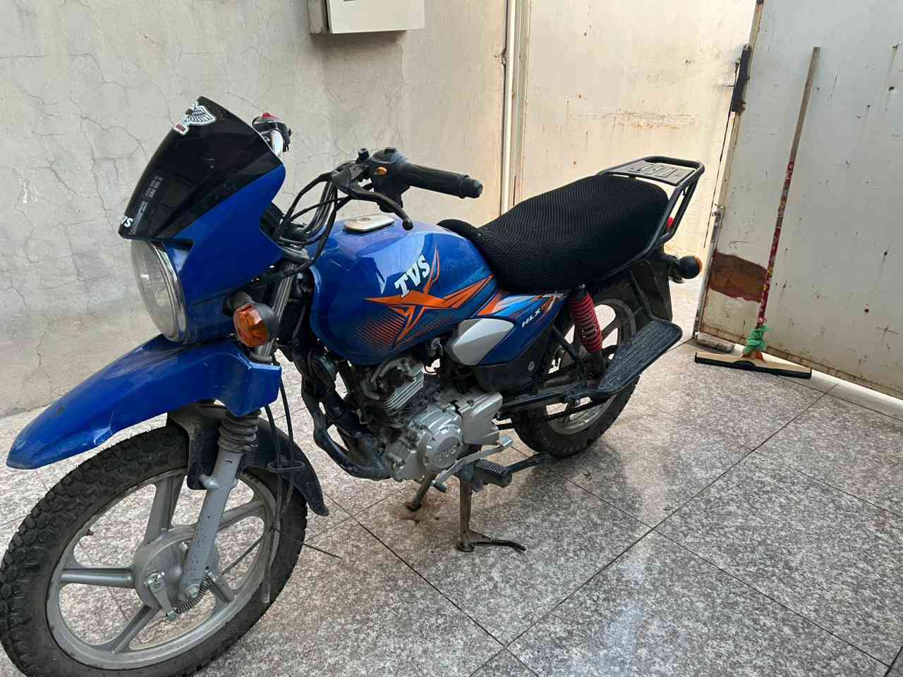 للبيع tvs موديل 2023 ماشيه 15 الف ومكطوه الواير وممشتغله دلفري استخدام شخصي مرقمه بغداد تحويل ويا الوكيل بشارع فلسطين نضيفه ونضافته مثل مموضحهبل صوره عليه ادامه كامله شلعه معدل خير من الله 1.950وبيه مجال كلش بسيط حك الجيه مكاني بغداد حي الجامعه 
***********
